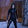 Beckinsale fegyverben