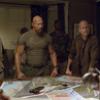 Bruce Willis: kigyúrt kopasz shotgunnal