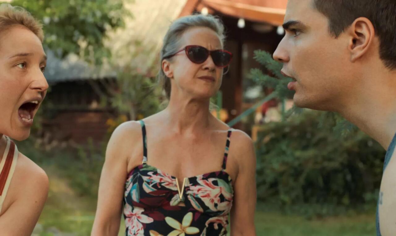 Mommy Blue előzetes